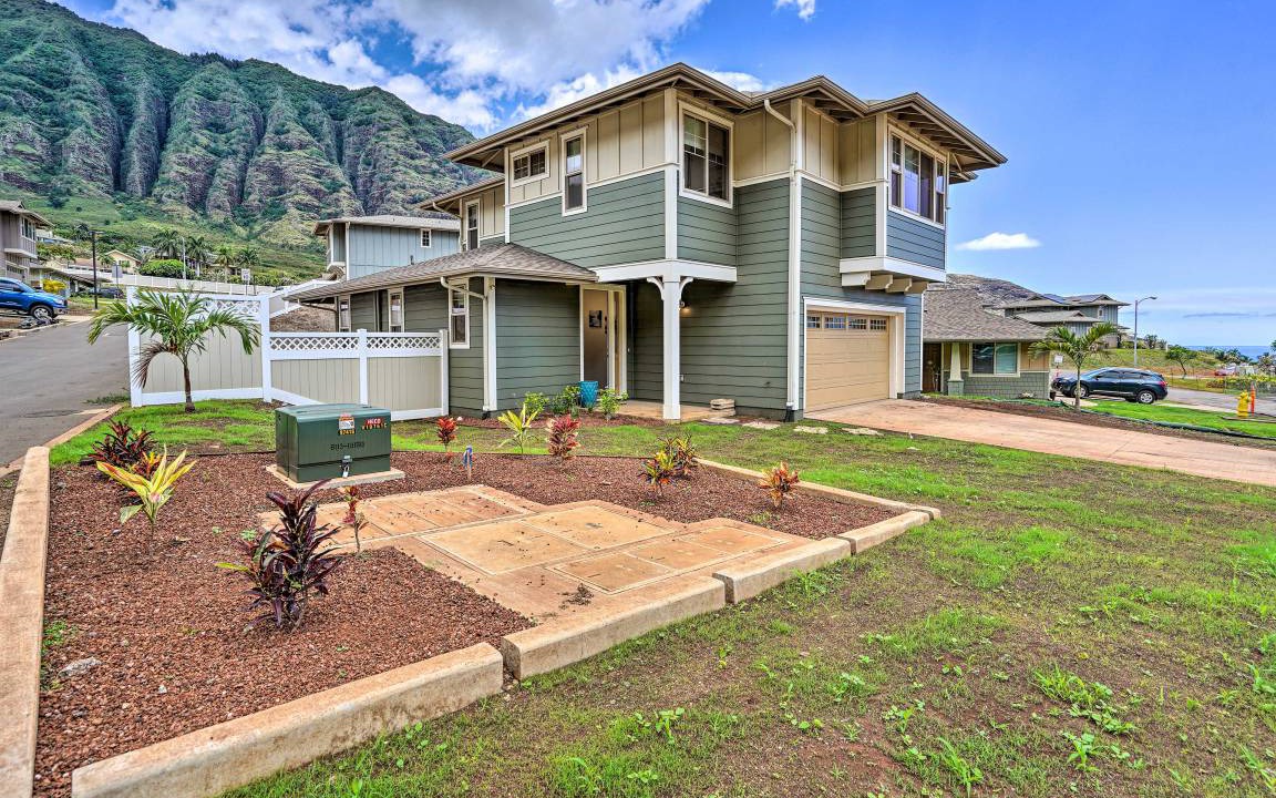 Makaha Valley House | 139 m² House ∙ 4 bedrooms ∙ 8 guests