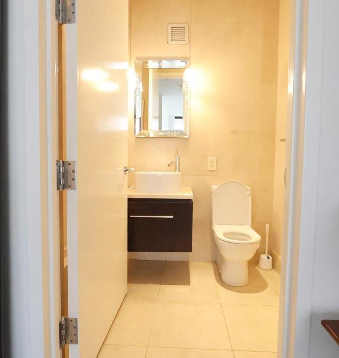 Financial District Apartment | 3bd, 2 bath, massive luxury apartment in Fidi