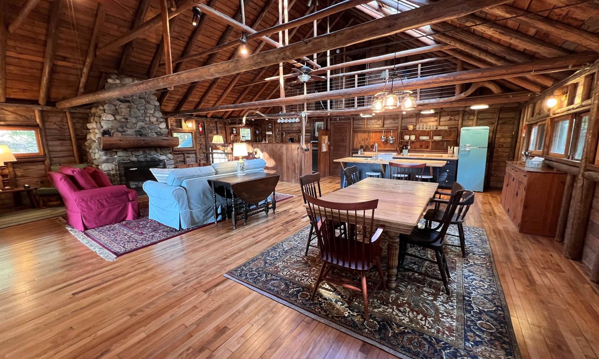West Point Cottage | 6 BR in 2 Updated Cottages on an ocean cove in "off-the-grid" Phippsburg