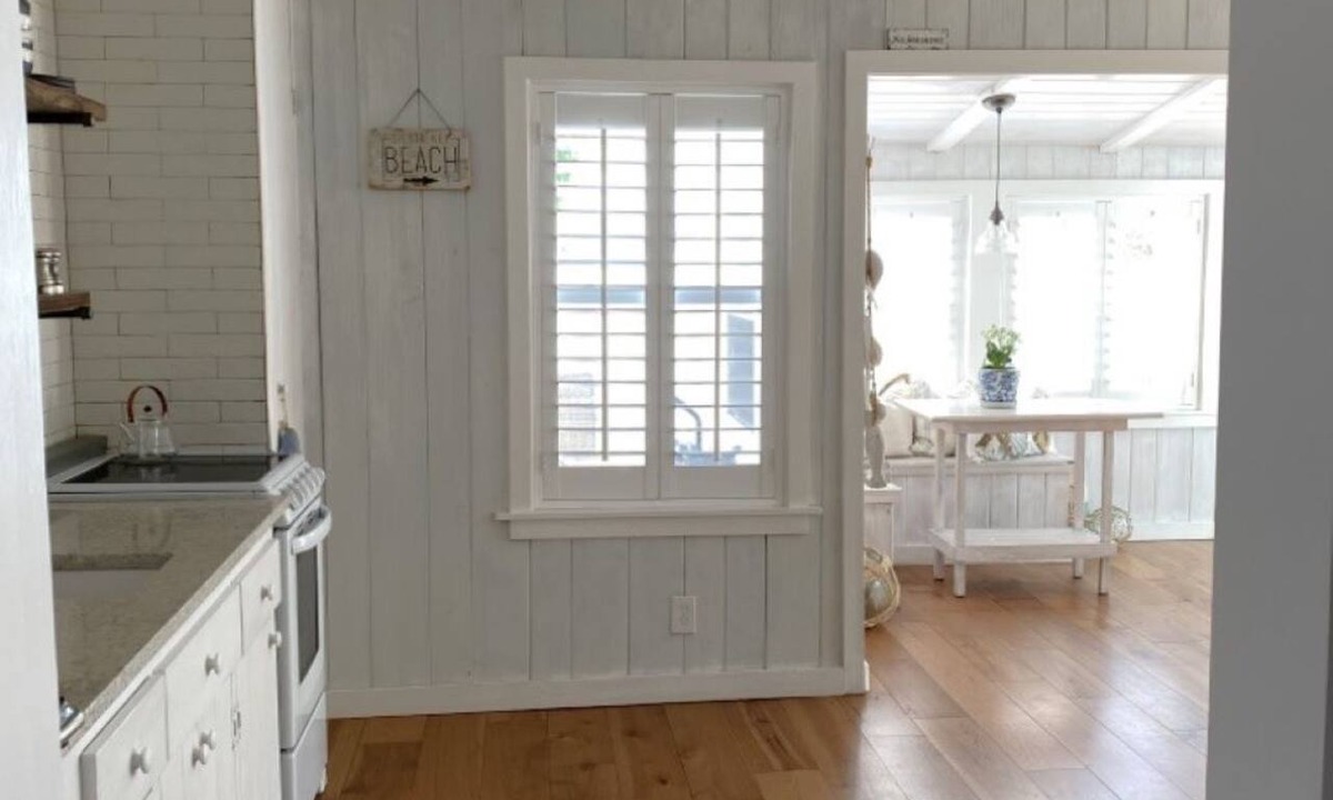 Siesta Key Cottage | Across The Street From #1 Beach