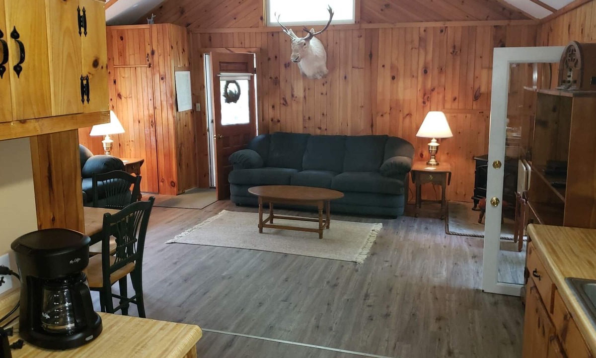 Woodgate Cottage | Adirondack Getaway!!
