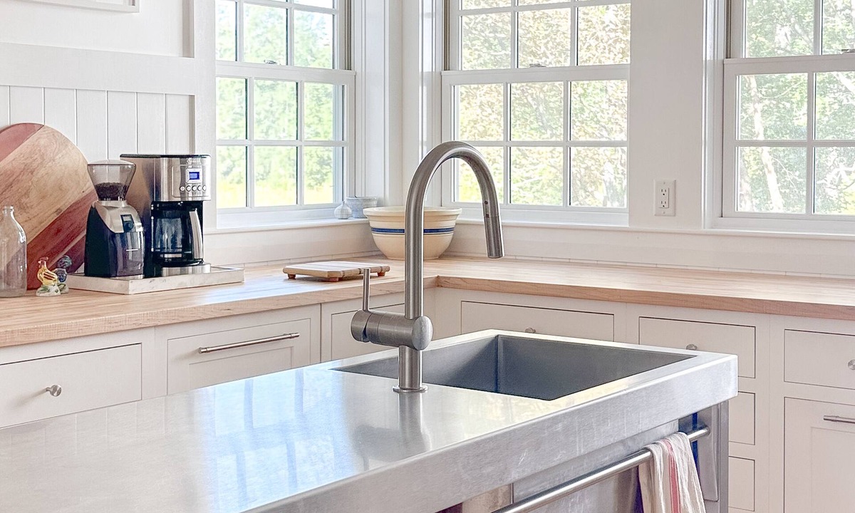 Bryant Pond Cottage | Apres-Ski House: 20 min to Sunday River and Steam Room