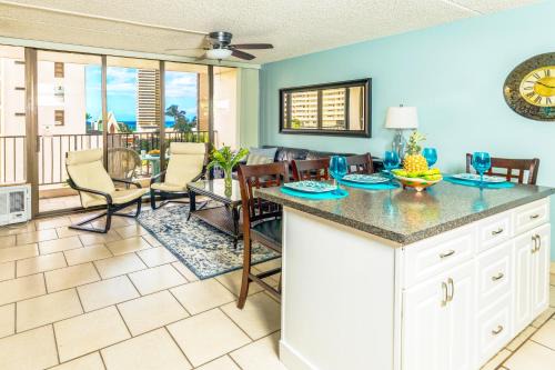 Waikiki Apartment | Beach Lover's Haven, Cozy Condo with Ocean Views and Free Parking