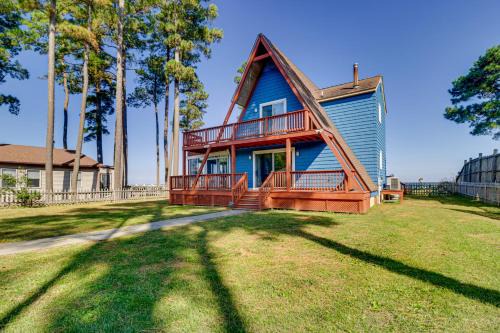 Point Lookout House | Beachy Maryland A-Frame: Steps to Chesapeake Bay!