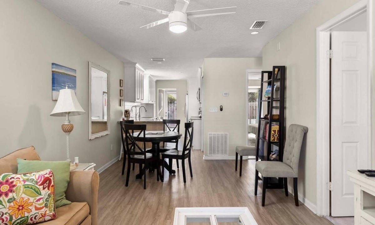 St. Augustine Beach House | Beautiful 2/2 ~ Pet Friendly ~ Steps to the Beach!