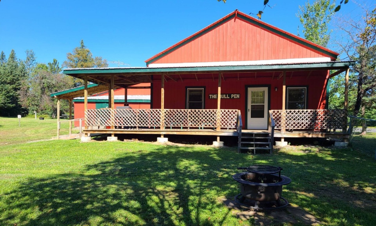 Franklin County Cabin | Bull Camp- 3 Bedrooms- Direct Snowmobile and ATV Trail Access!