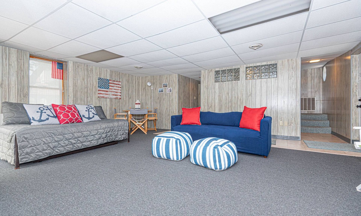 Caine Woods House | Clean, spacious and well kept family home for your family to enjoy!