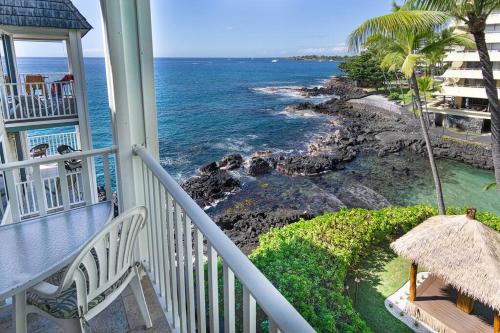 Kailua-Kona House | Condo On the Ocean, Lagoon and Garden - Hale Kona Kai 411 by Casago Kona