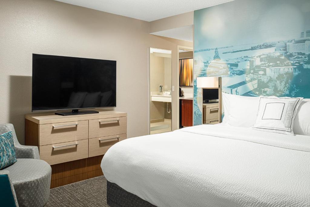 Paducah Hotel | Courtyard Paducah West