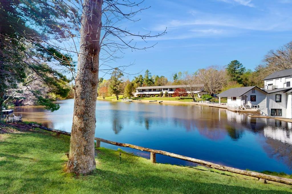 Flat Rock House | Dogwood - Unit 603