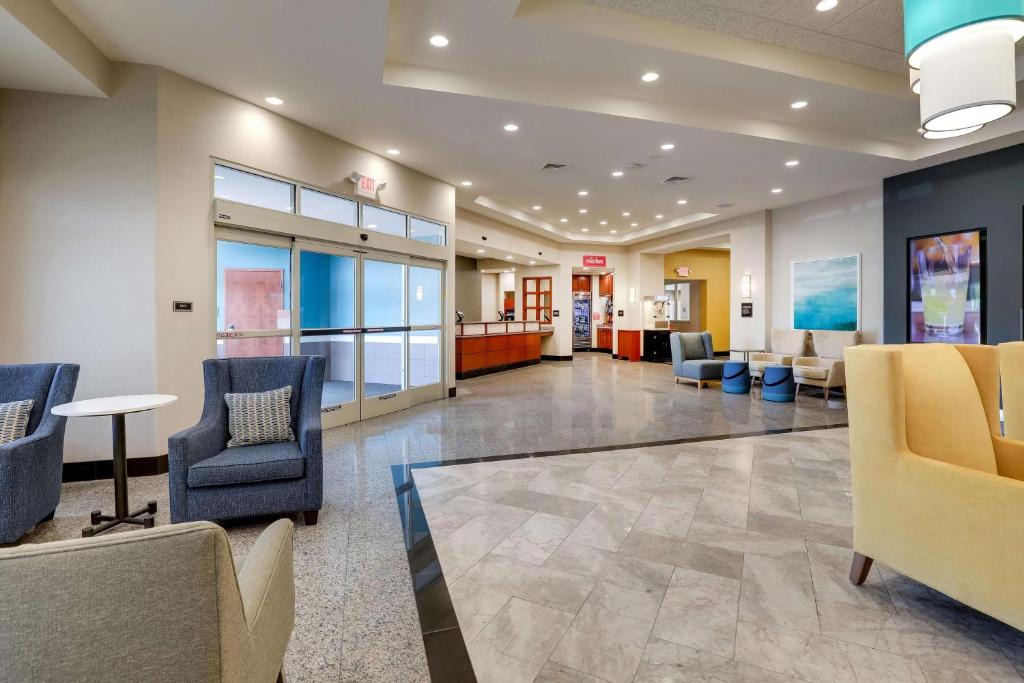 Grand Rapids Hotel | Drury Inn & Suites Grand Rapids