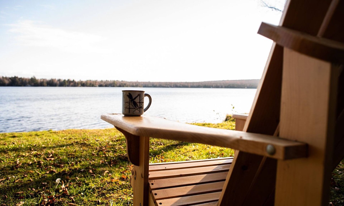 Abbot Ski Chalet | Enjoy beautiful Maine with direct access to Snowmobile trails on Piper Pond