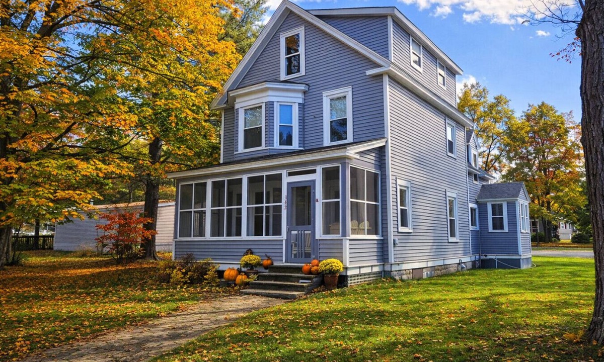 Greenville Junction House | Good Vibes Lodge - *Direct ATV Access*Pet Friendly*Walking Distance to Red Cross Beach