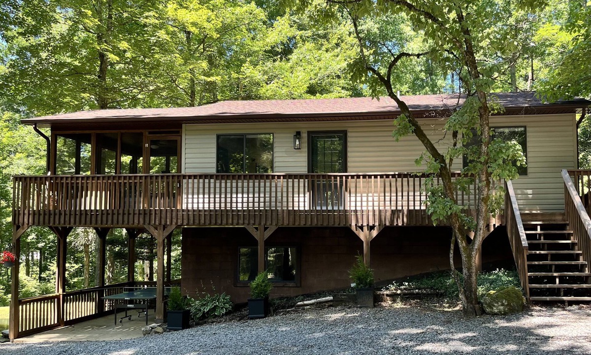 Cedar Mountain House | Happy mtn. home, enjoy 7 acres & 2 ponds, 1/2 mile to DuPont State Forest gate!