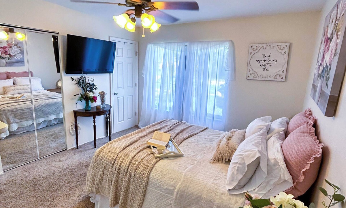 Interchange Square House | Healthy Haven 2 br Home in lovely Palm Bay with WiFi, AC