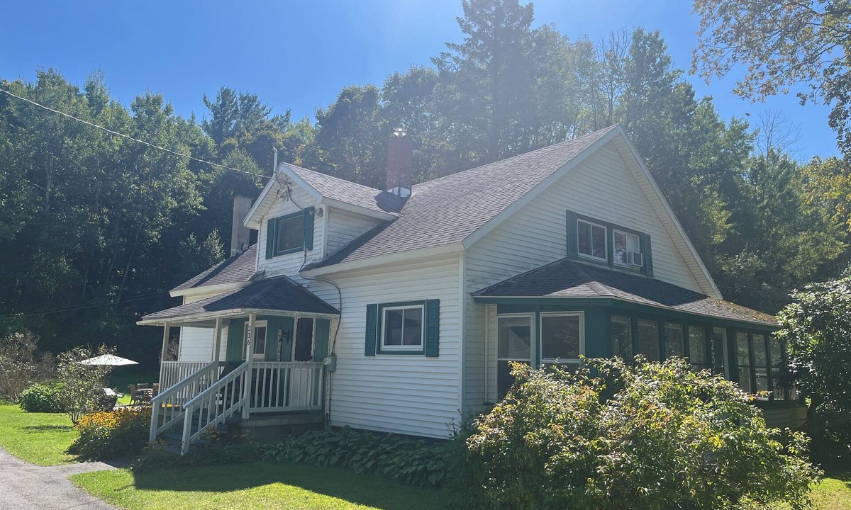 Oneonta House | Hemlock - Quiet neighborhood, fire pit, large backyard, near All Star Village