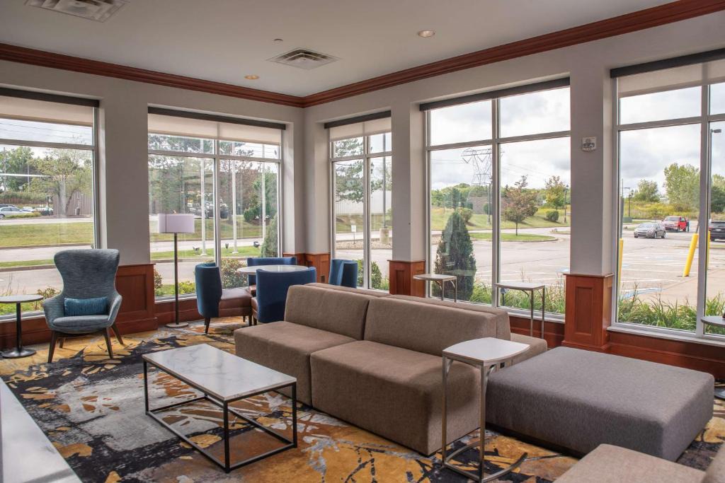 Erie Hotel | Hilton Garden Inn Erie
