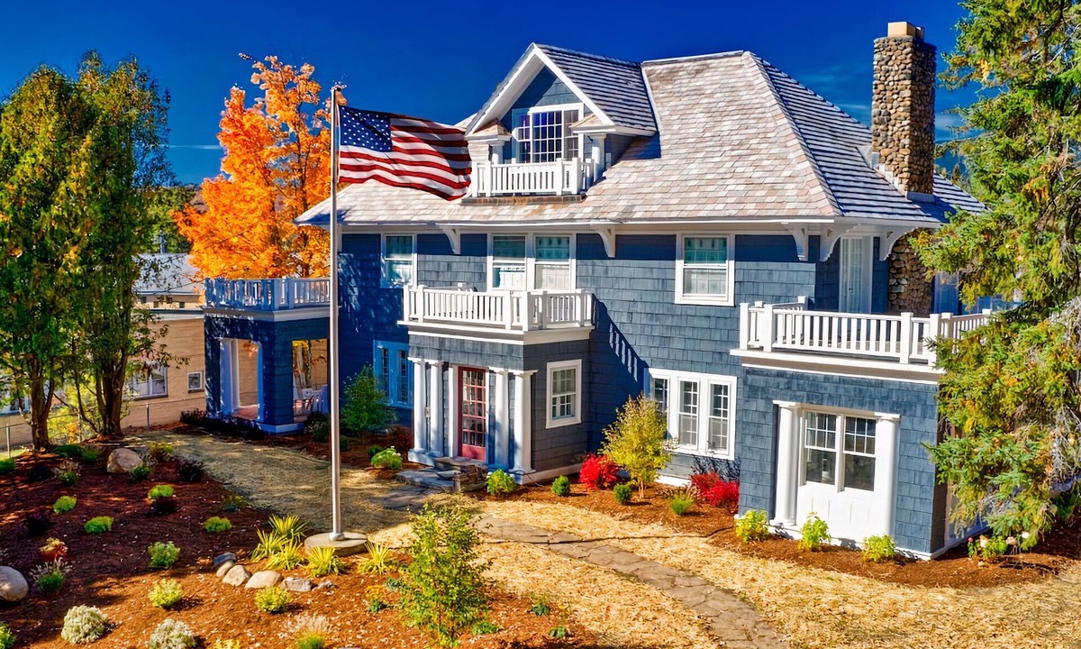 Hillcrest House | Historic Lake Placid Home | Sleeps 14 | 6BR