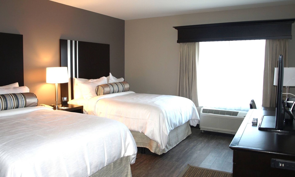 Batavia Hotel | Hotel At Batavia Downs