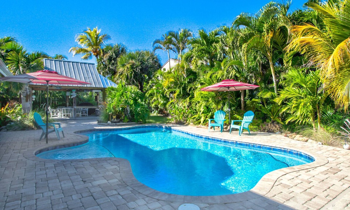 Melbourne Beach House | Island Oasis - Luxury Pool Home Steps to the Beach