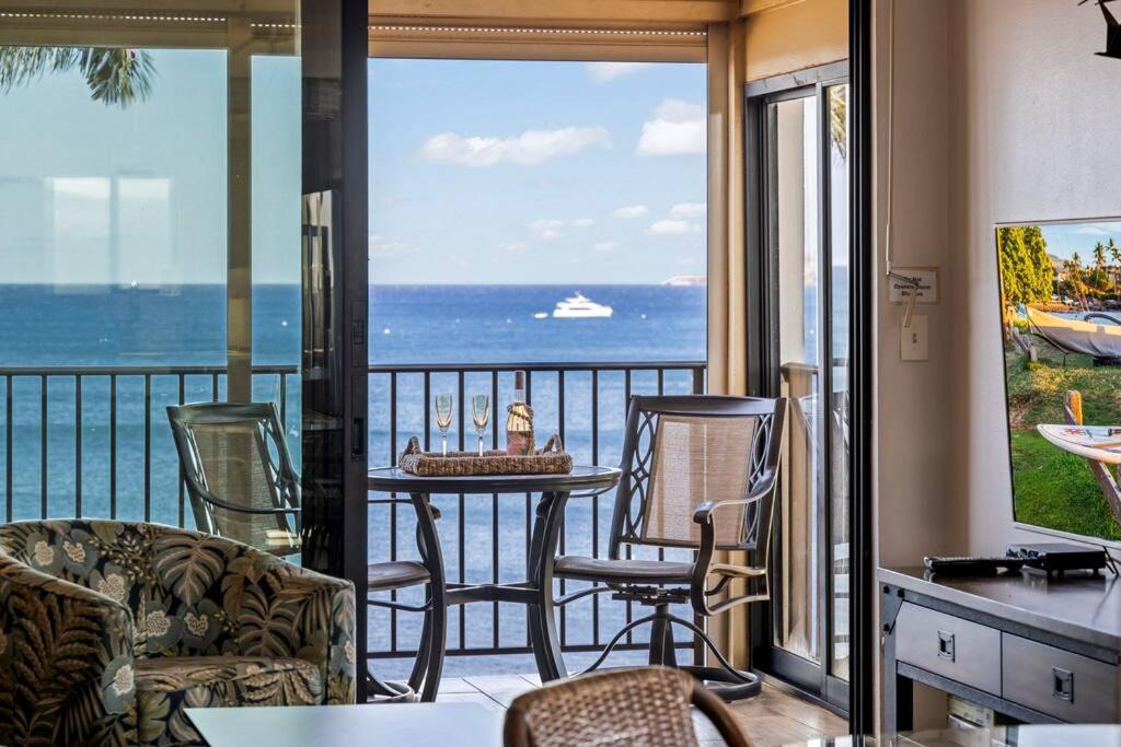 Kihei Apartment | Kihei Beach Resort 501- Remodeled 2 bedroom oceanfront gem on 6 mile beach