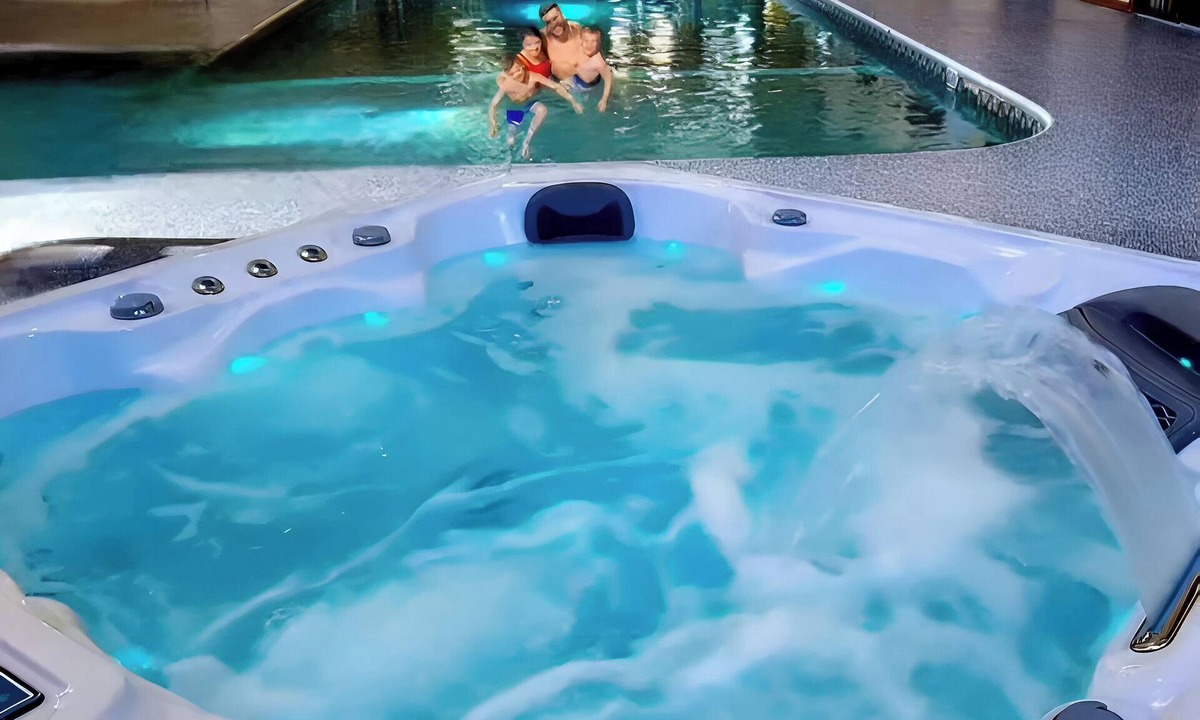 Sherman Station Apartment | King hotel suite with living room, large fridge/freezer in Millinocket, Maine