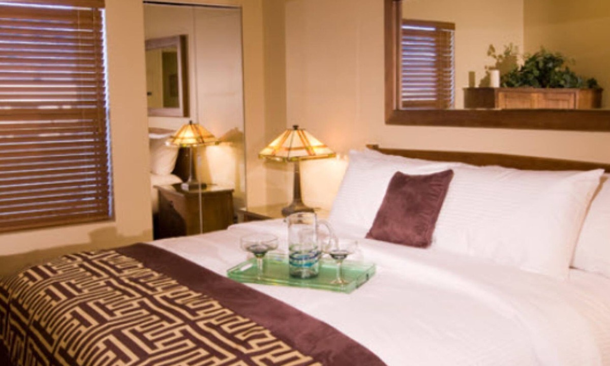 Enterprise Resort | Labor Day - Cancun Resort, water slide, luxury, family resort