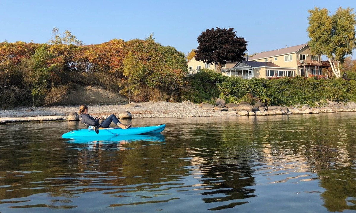 Dexter House | Lake Ontario Waterfront @ Pillar Point | Boat Ramp, Fire Pit, Kayaks & Game Room