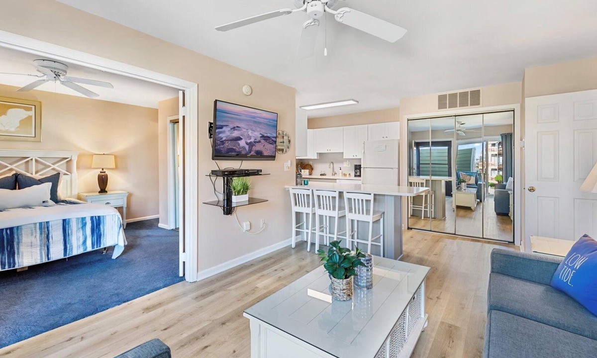 Caine Woods Condo | Lighthouse Point Villas - Unit#4