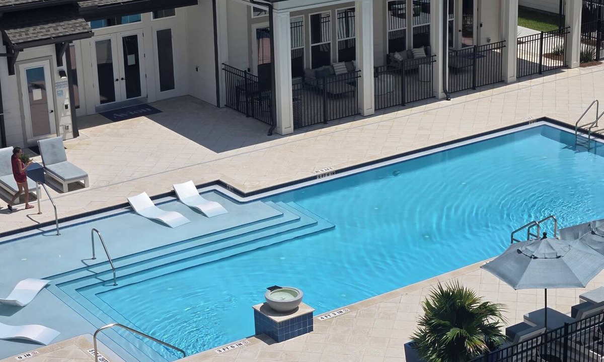 Northside Apartment | Luxe 2-bedroom apt with serene water view 5 minutes from Jacksonville airport.