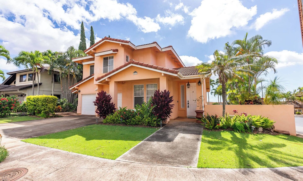 Kapolei House | Marbella Lane Posh 4BR with Spectacular Views