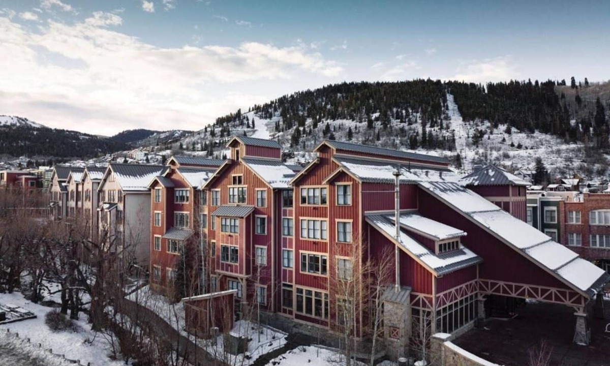 Deer Valley Resort | Marriott's Summit Watch-Main St. Park City Utah