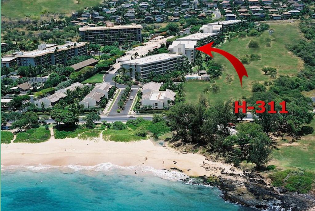 Kihei Apartment | Maui Banyan H311 1BD 2BA 3 min walk to the beach in the Heart of South Kihei!