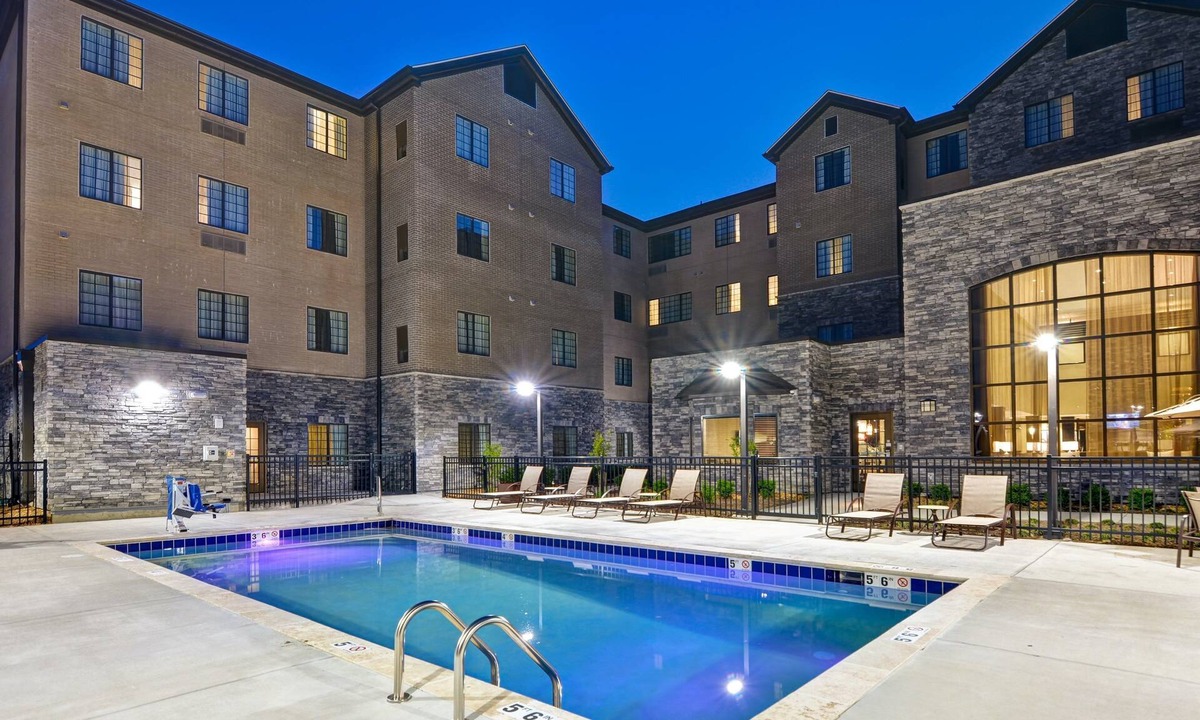 Mount Juliet Condo | Mobility Accessible Suite | Free Breakfast, Business Center + Fitness Center Access