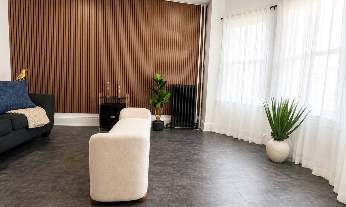Passaic House | Modern 4BR Near NYC & MetLife - Sleeps 8 - Pets OK