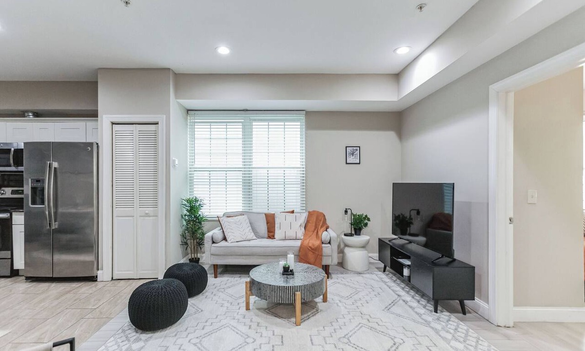 Chinatown Apartment | Modern large 2-bedroom near Philadelphia Convention Center!