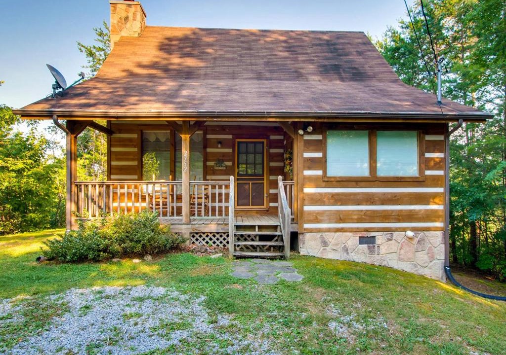 Sevierville House | Moose Tracks Cabin