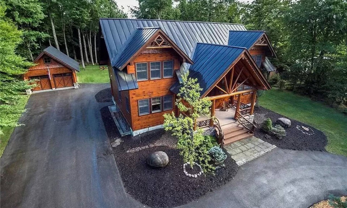 Town of Webb House | New Large Adirondack Lodge with Pond Waterfront and A/C