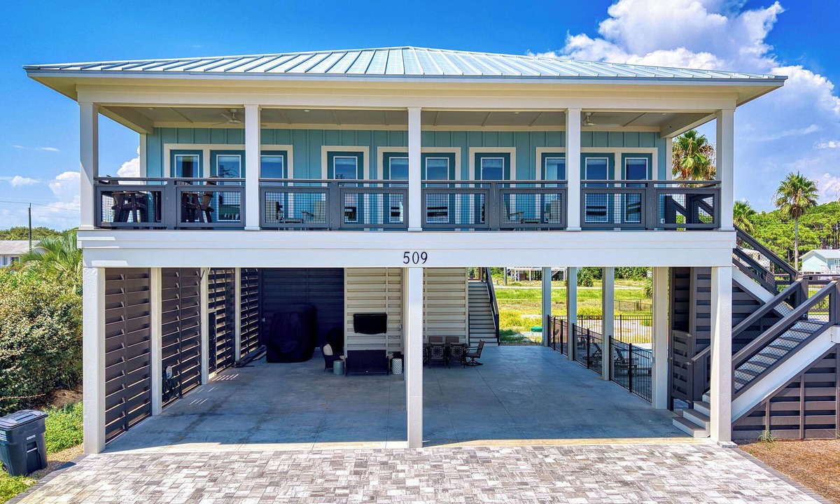 East End House | Newly Constructed, 1 min walk to St. George Island Beach, 4BR/BA, Private Pool