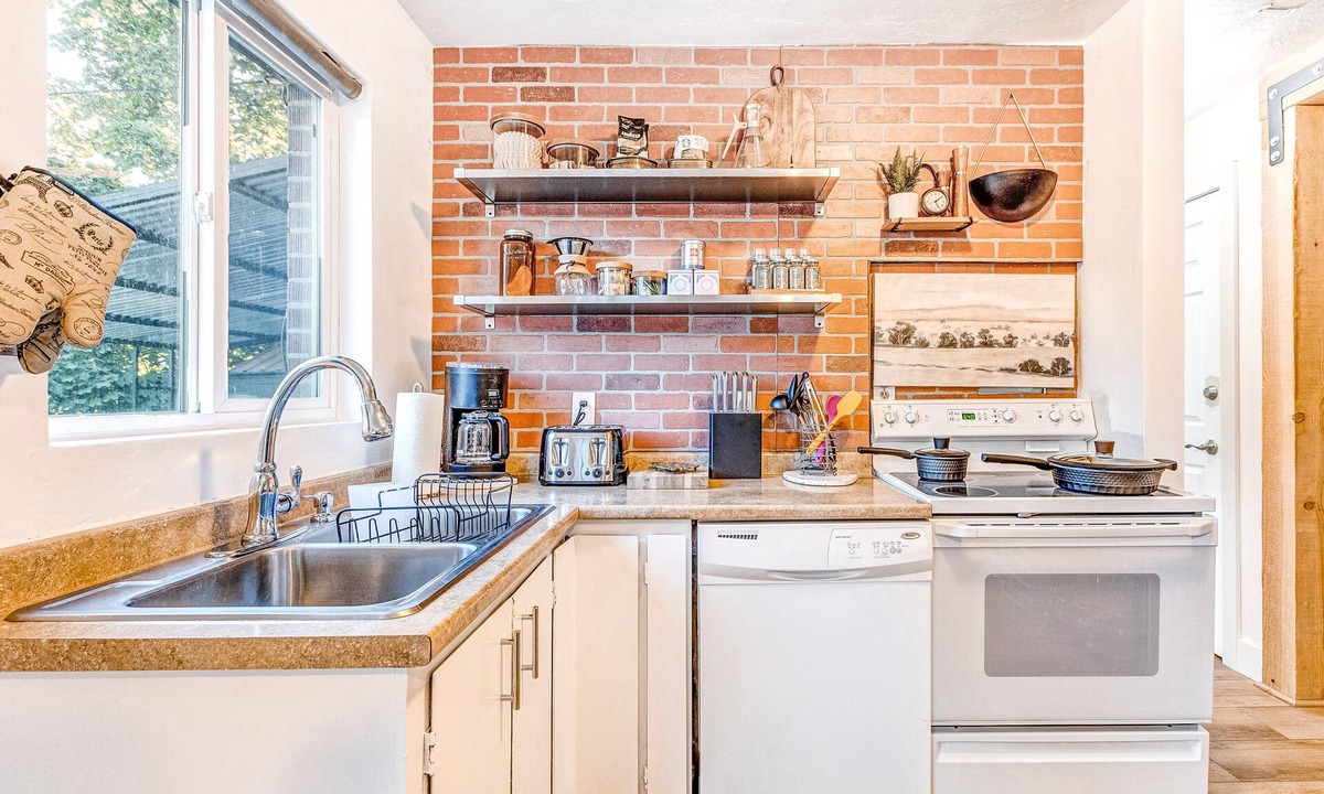 Canyon Rim House | Newly-renovated, dog-friendly home w/ a private hot tub & large grassy yard