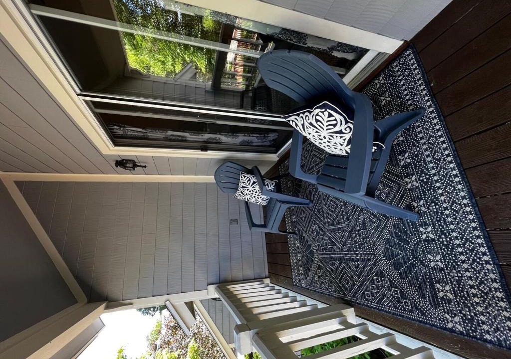 Chautauqua Apartment | NorthShore B1 condo