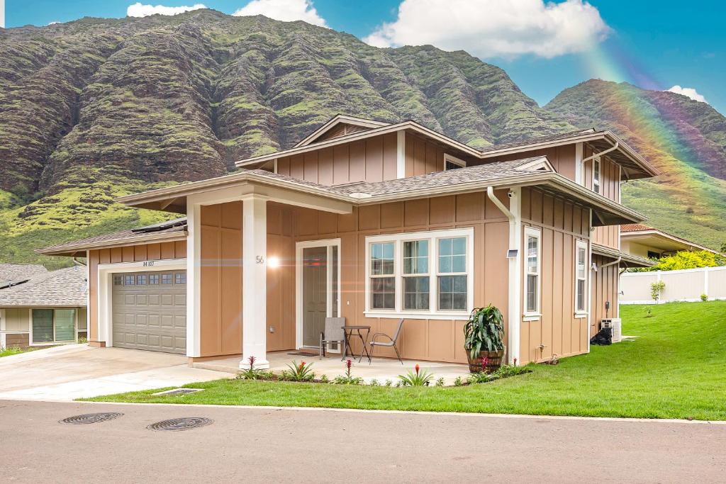 Makaha Valley House | PARADISE MAHALO! Oahu Ocean View Family Retreat Sleeps 14 Million Dollar View!