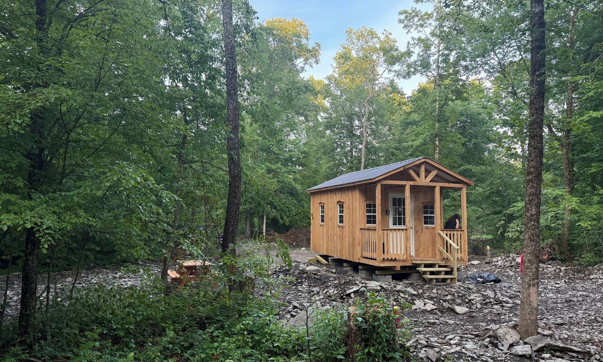 Smithville Flats RV Rental | Peaceful & private 1-bedroom campground in charming Smithville Flats