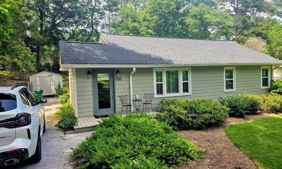 North Decatur House | Perfect 2-bedroom house with AC in quaint Decatur