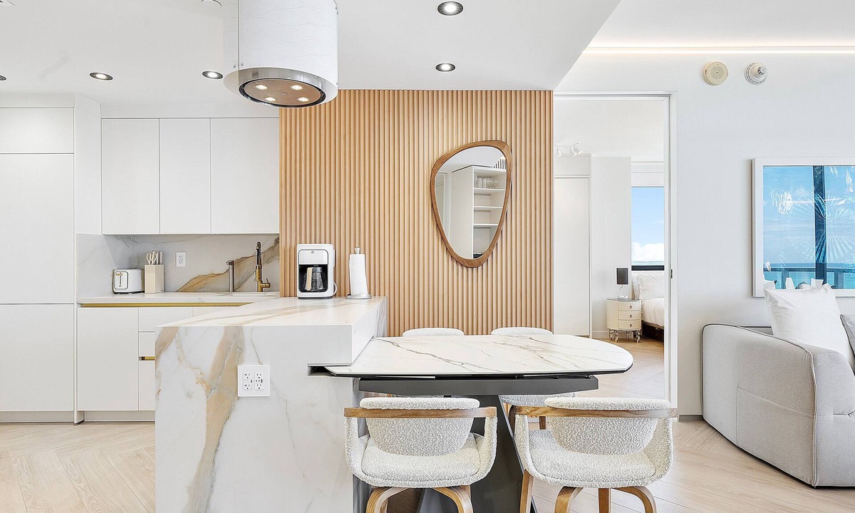 City Center Apartment | Premier 2-Bedroom Oceanfront Residence at The W