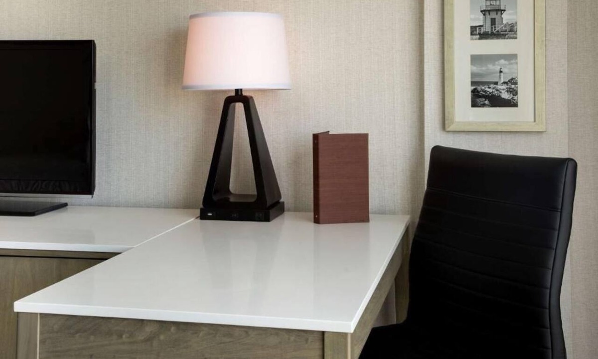 South Portland Hotel | Relax in a King Suite Near Maine Mall w/Heated Indoor Pool