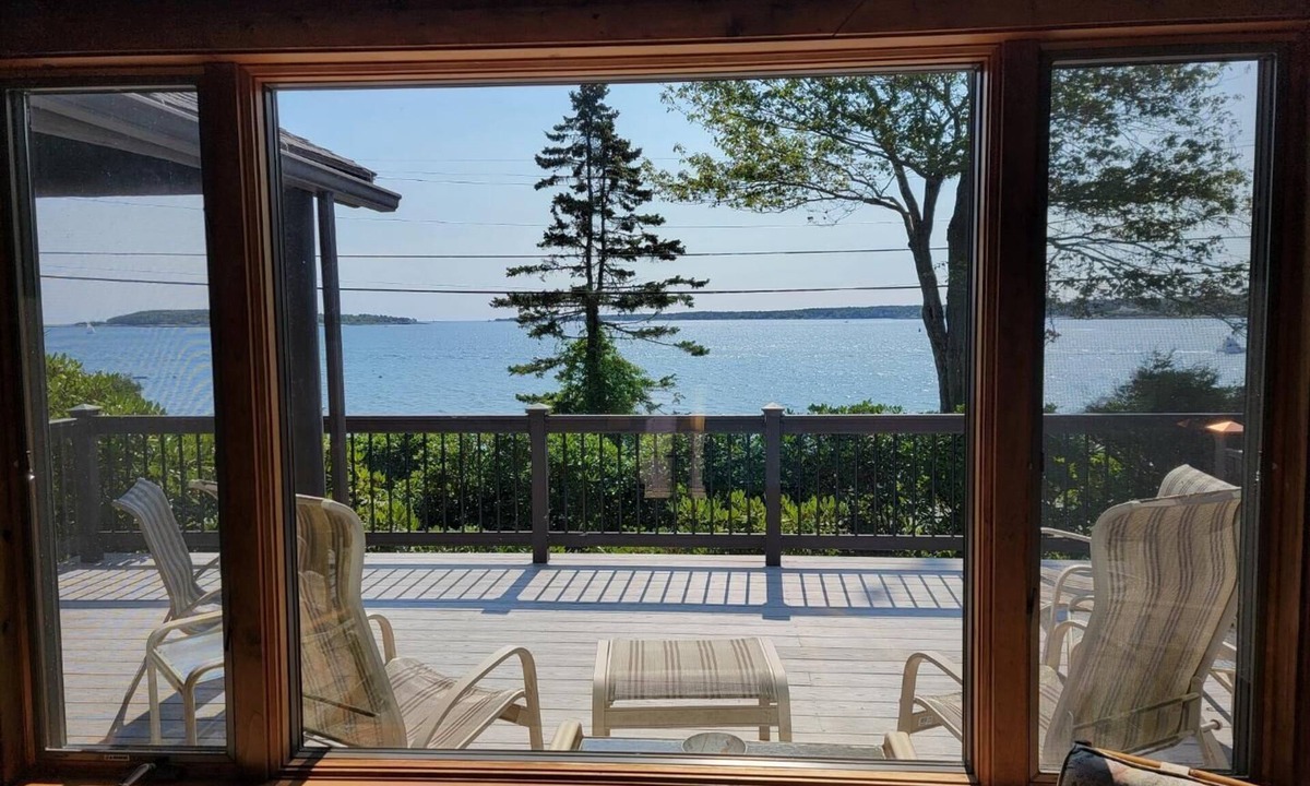 Boothbay Harbor House | Salt Water Lodge: Spacious 4-bedroom getaway in scenic Boothbay Harbor, ME.