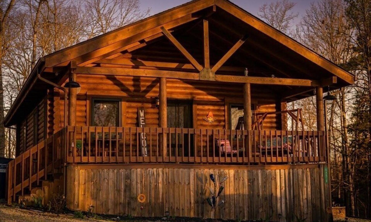 Marion Cabin | Sam's Place- Peaceful Cabin near Lake Of Egypt