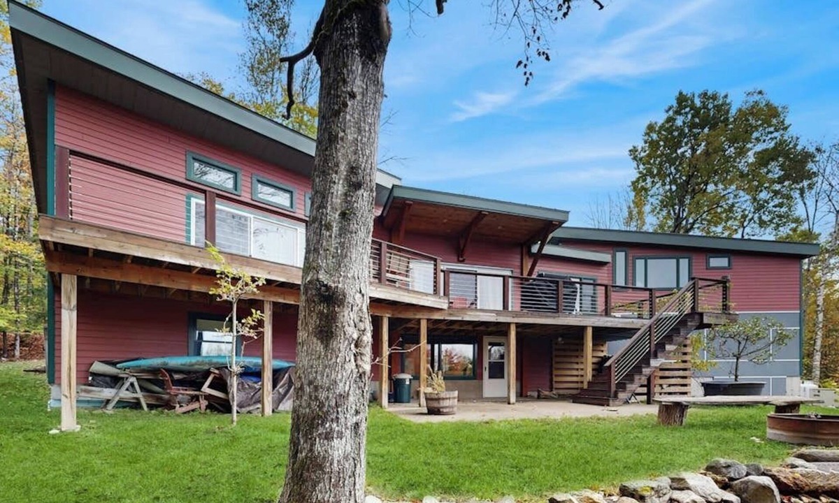Bethel House | Spacious Mountain Chalet with Sauna, Deck, and Ski/Snowboard Adventures Nearby