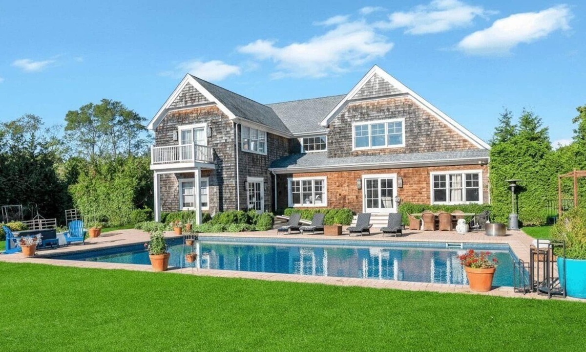 Shinnecock Hills House | Spacious Shinnecock Hills Home, Minutes from the Course, Traditional.